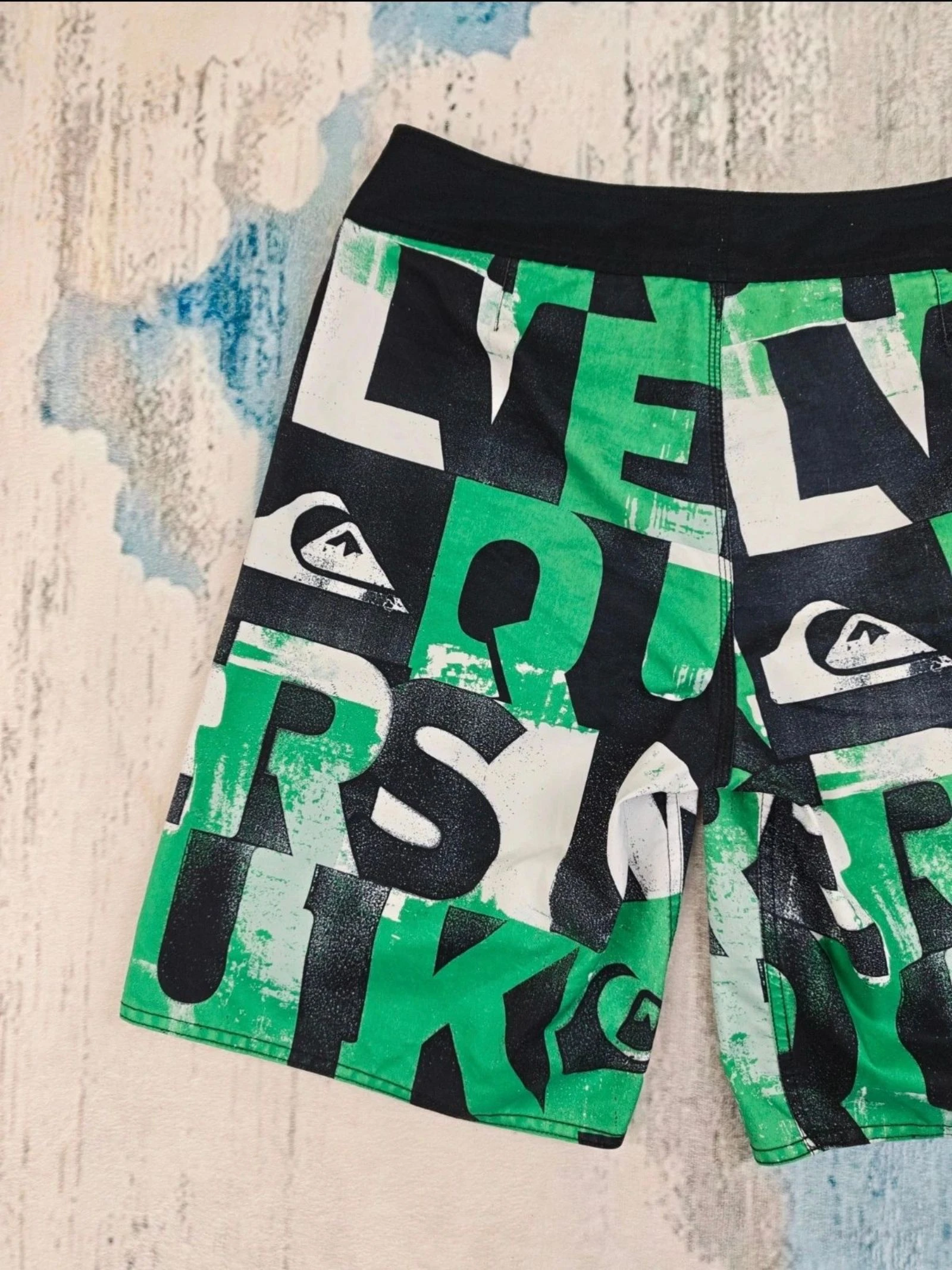 Quiksilver Boardshorts Verde Preto Branco Estampa Textual Y2K Surf Streetwear Tamanho M – photo 15